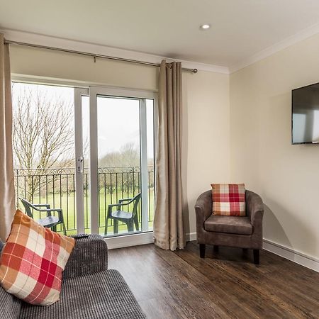Carvynick Holiday Park Saint Enoder Bagian luar foto