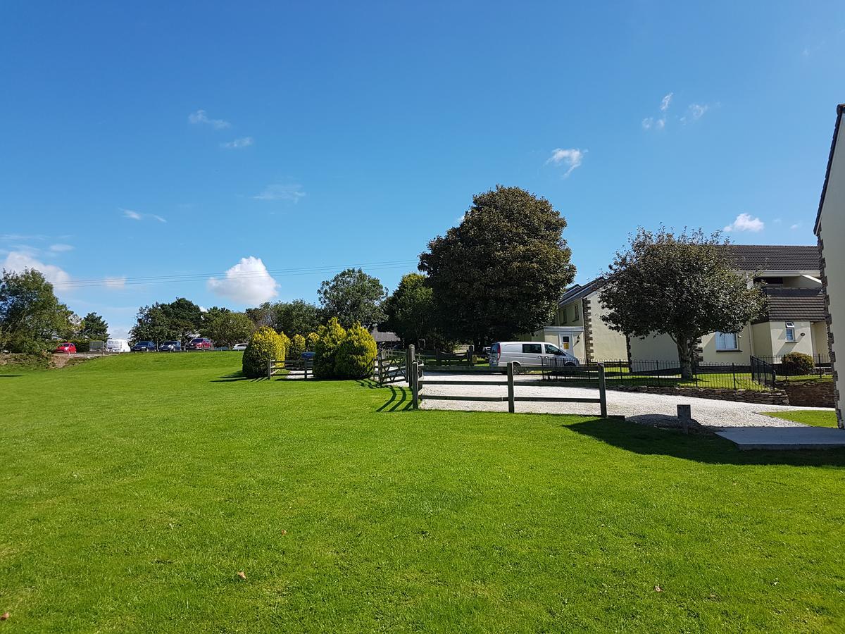 Carvynick Holiday Park Saint Enoder Bagian luar foto
